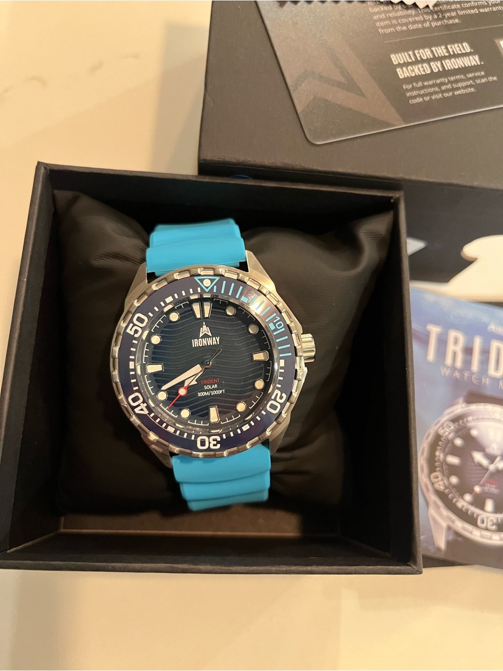 IronWay Trident 300 Solar Quartz Powered 30ATM Dive Watch Blue Rubber Strap NWT